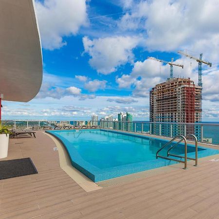 Modern One Bedroom Rental At Beach Walk Resort Miami 18Th Floor Hallandale Beach Buitenkant foto