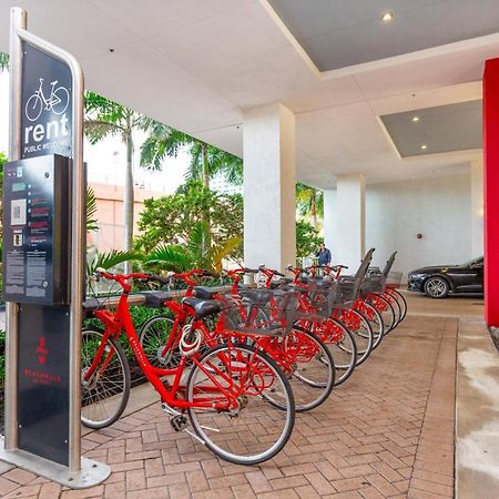Modern One Bedroom Rental At Beach Walk Resort Miami 18Th Floor Hallandale Beach Buitenkant foto