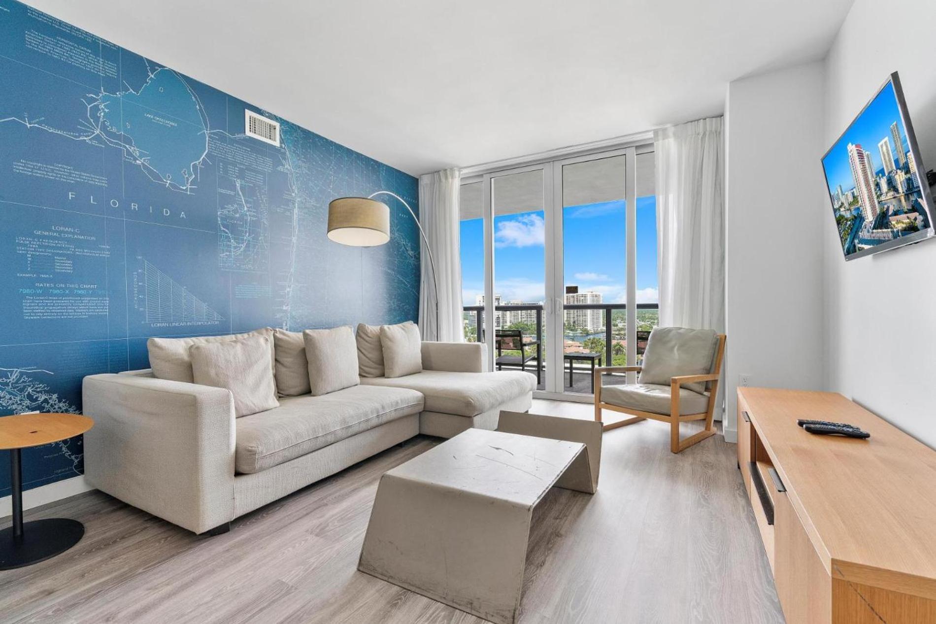Modern One Bedroom Rental At Beach Walk Resort Miami 18Th Floor Hallandale Beach Buitenkant foto